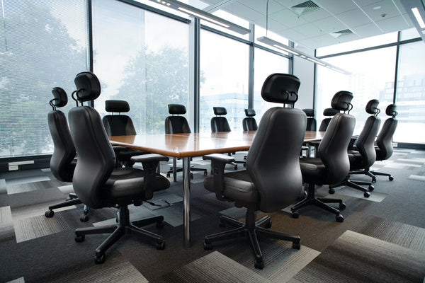 Everest high back executive chair with arms- Leather and mesh upholstery- flat pack delivery