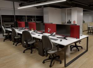 Anvil system office setting 2 x 4 desk pods